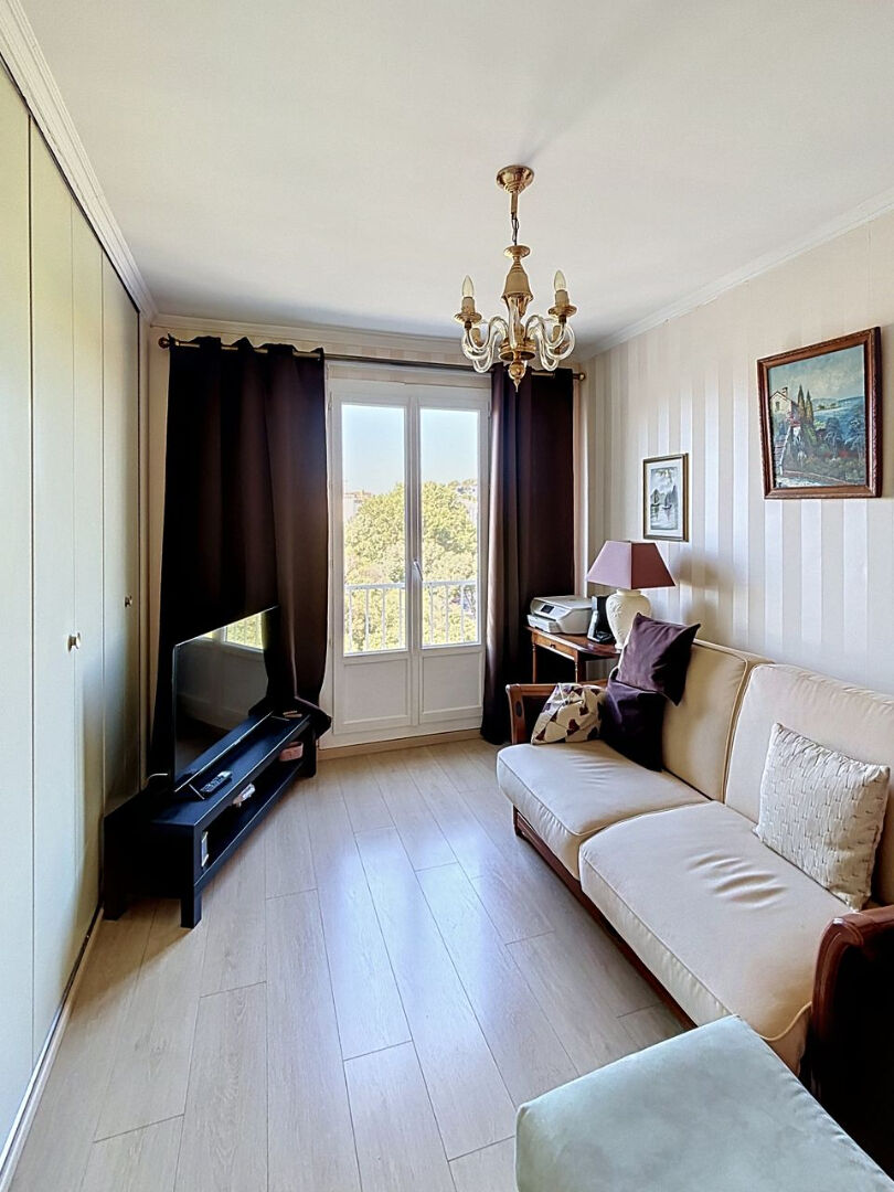Agence immobilière de IMMO de FRANCE - Provence - Marseille 8