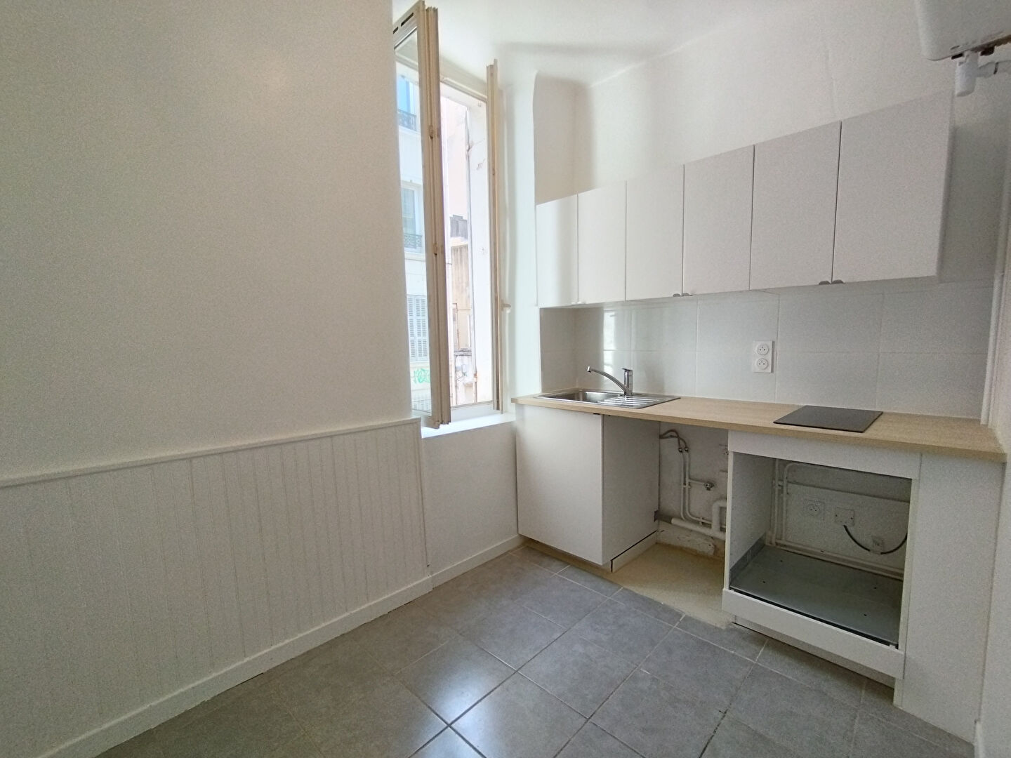 Agence immobilière de IMMO de FRANCE - Provence - Marseille 8