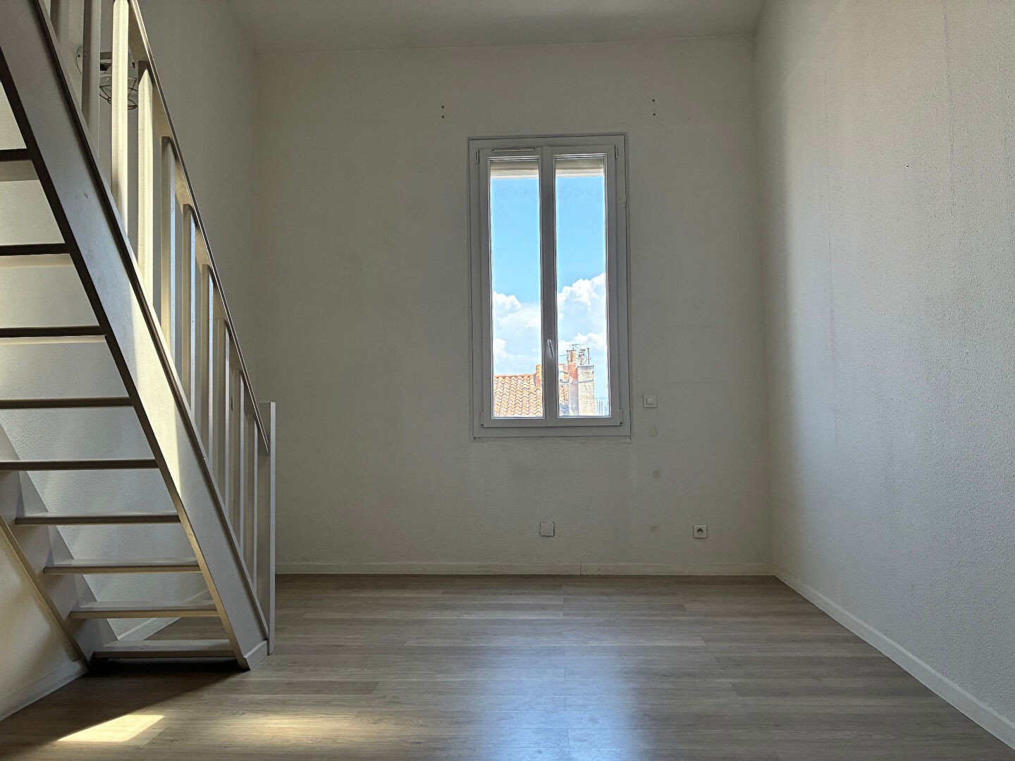 Agence immobilière de IMMO de FRANCE - Provence - Marseille 8