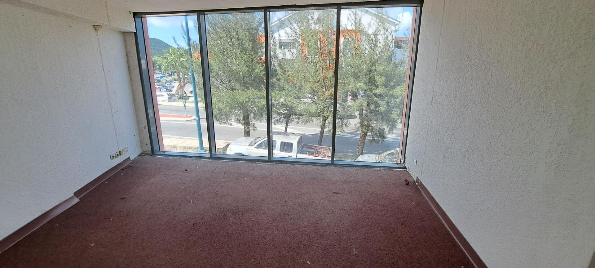 Photo Sous compromis de vente/ Bureaux à vendre au 1er étage image 6/6