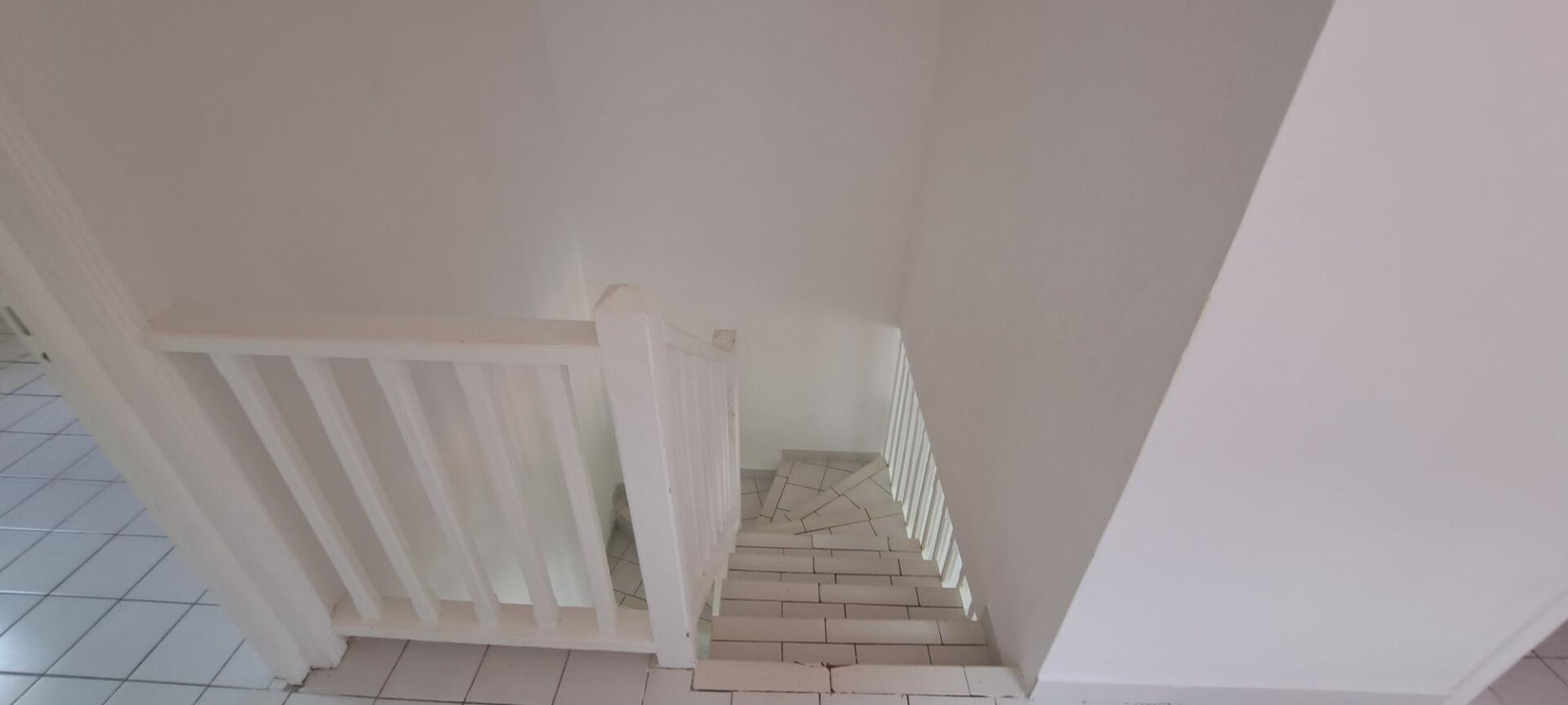 Photo T5 à SAINT-MARTIN dernier étage en duplex jardinet image 4/6