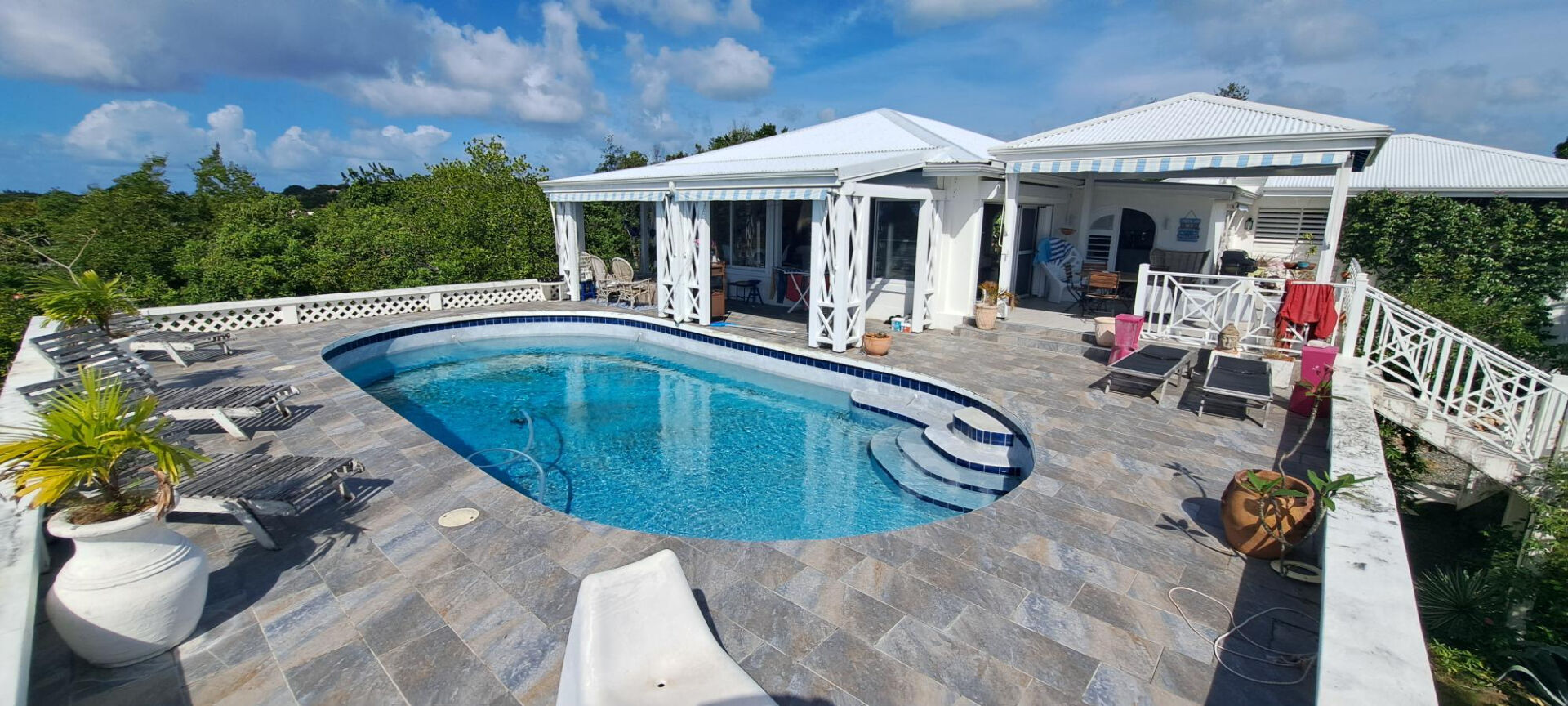 Agence immobilière de IMMO-DOM Saint-martin - IMMO-DOM