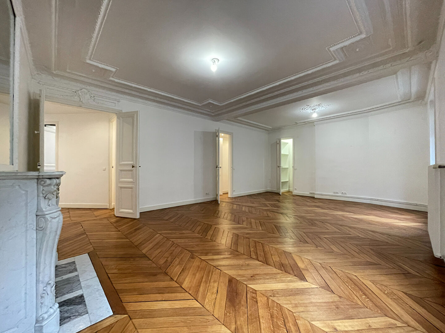 Appartement Paris 5 pièce(s) 125 m2