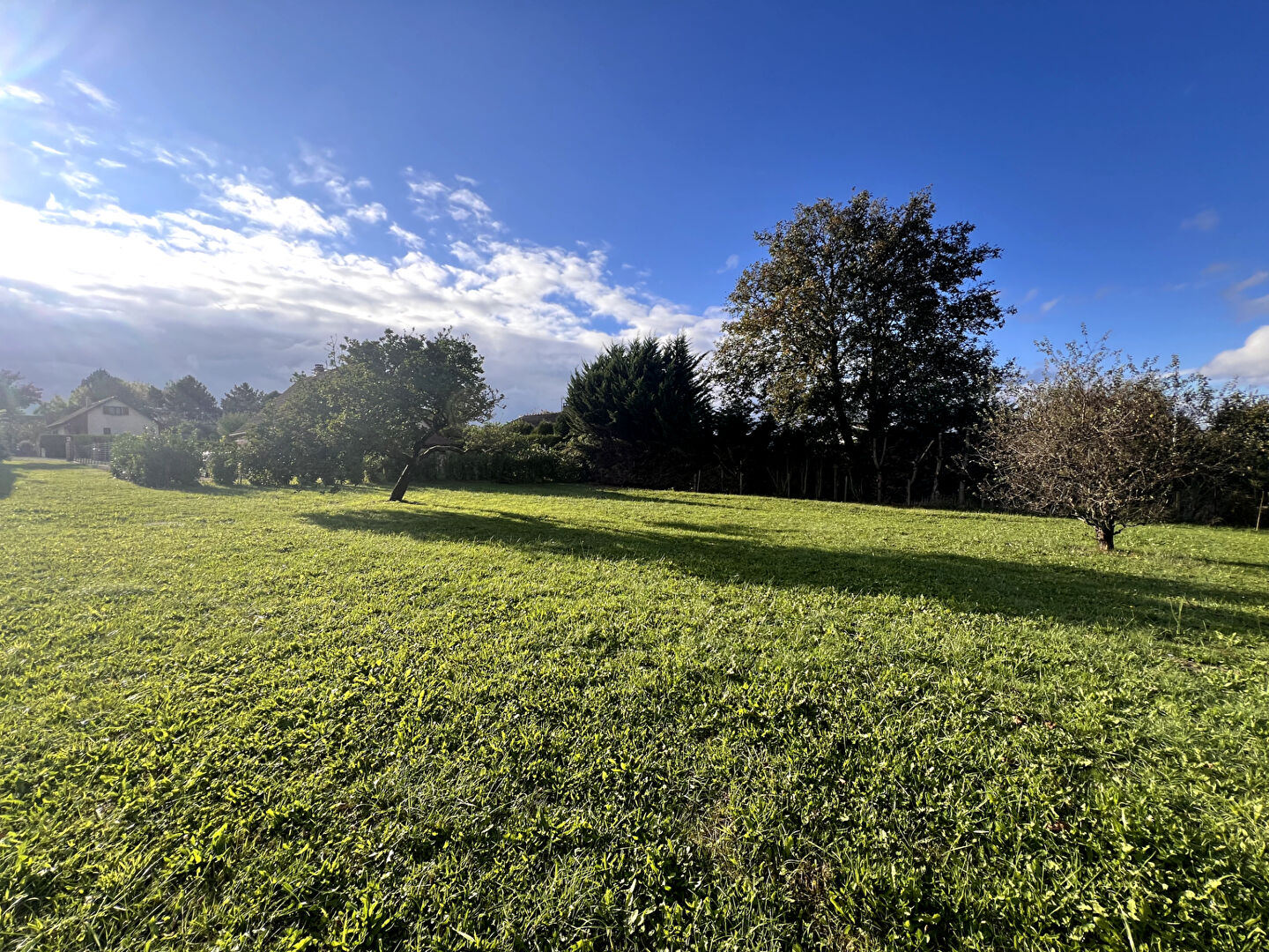 Photo Superbe terrain plat et au calme Terrain de 500 m2 évolutif image 3/3