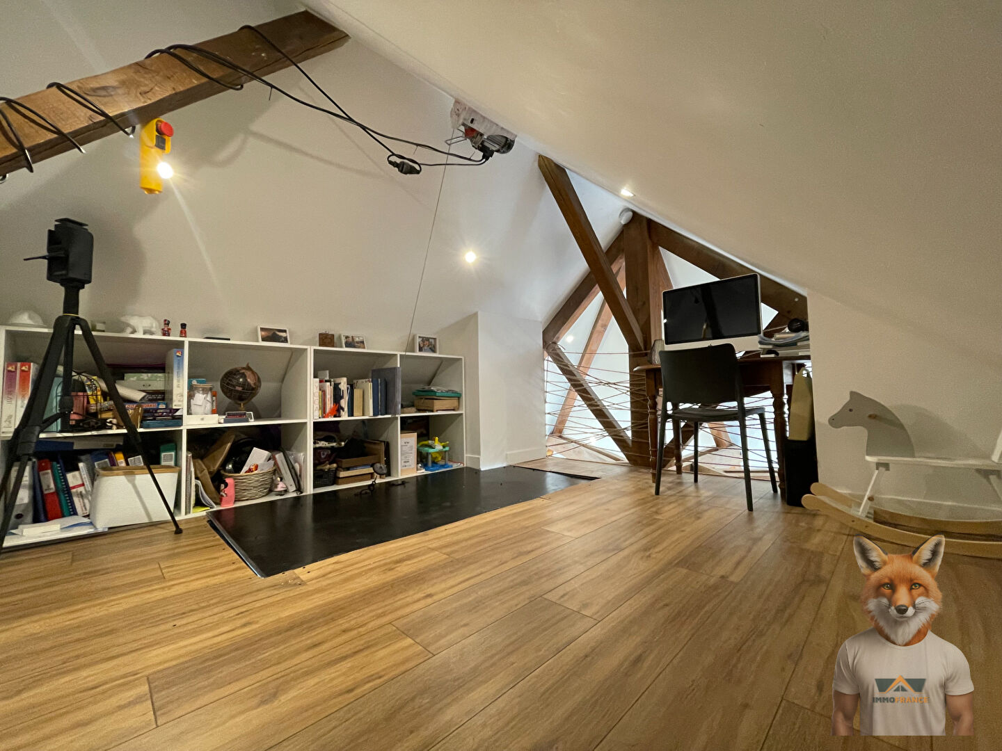 Photo Sublime T3  de 110 m2 au sol  avec mezzanine  _  Besancon image 2/6