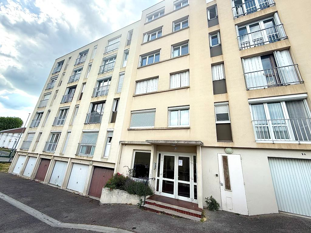 Appartement Saint Julien Les Villas 2 pièce(s) 46.09 m2