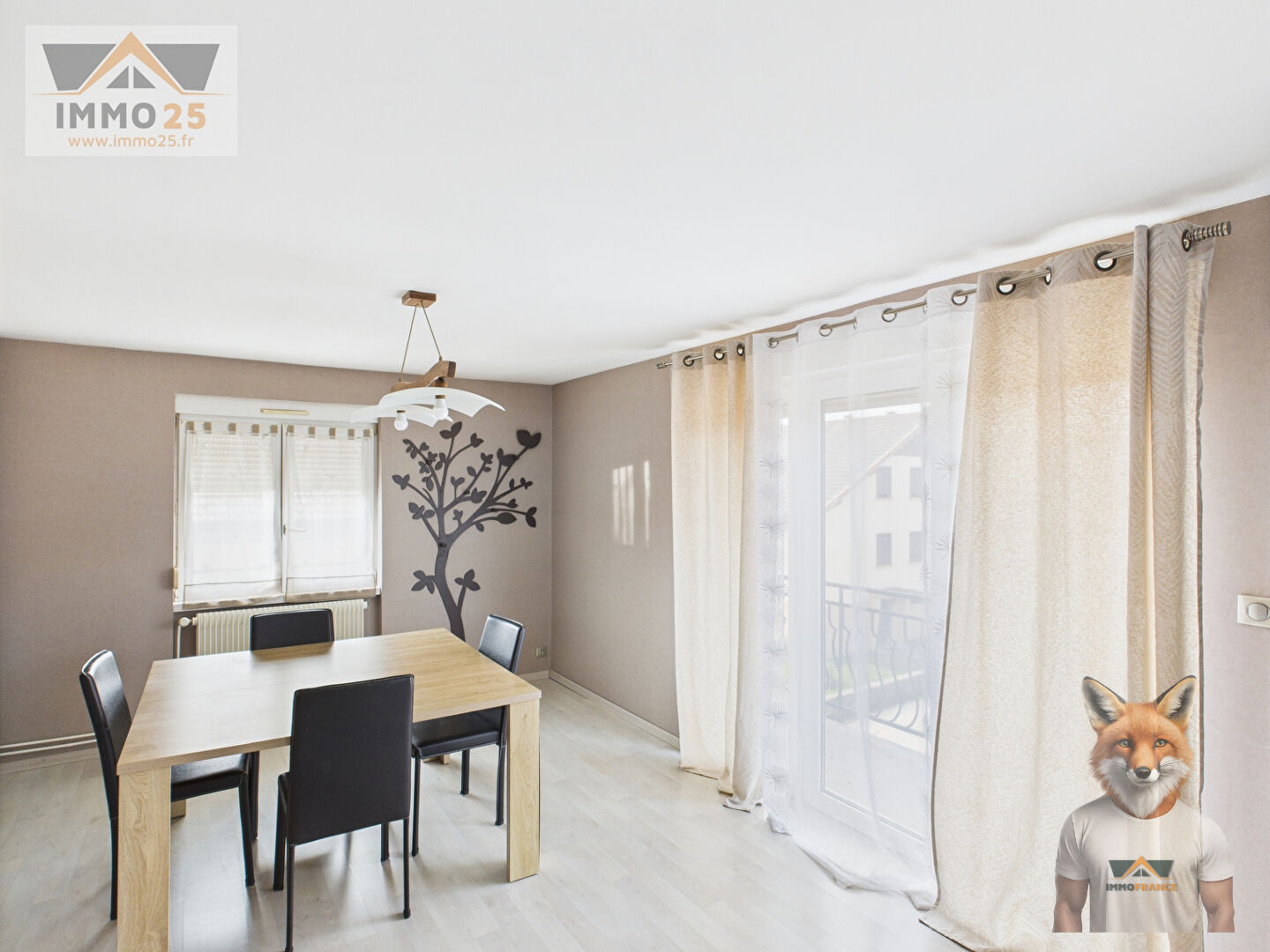 Photo Appartement à Doubs 4 pièces 94 m2 image 2/6