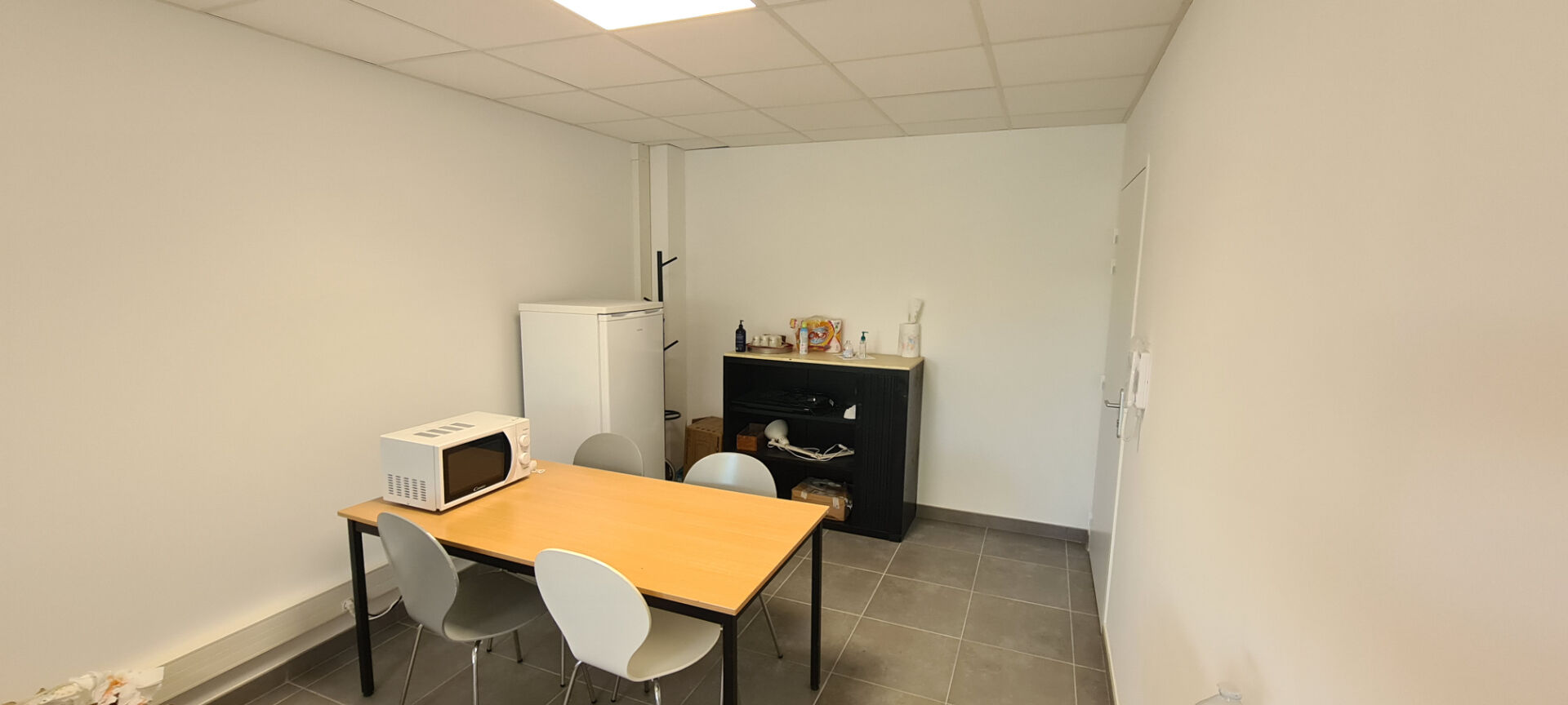 Photo 27,5 m2 BUREAU DE STANDING image 2/6