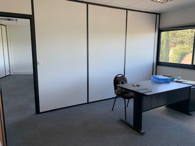 Photo BUREAU 112m2 image 3/6