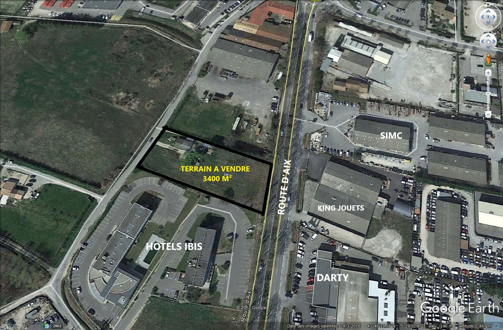 PERTUIS  ZONE COMMERCIALE TERRAIN DE 3 400 m²