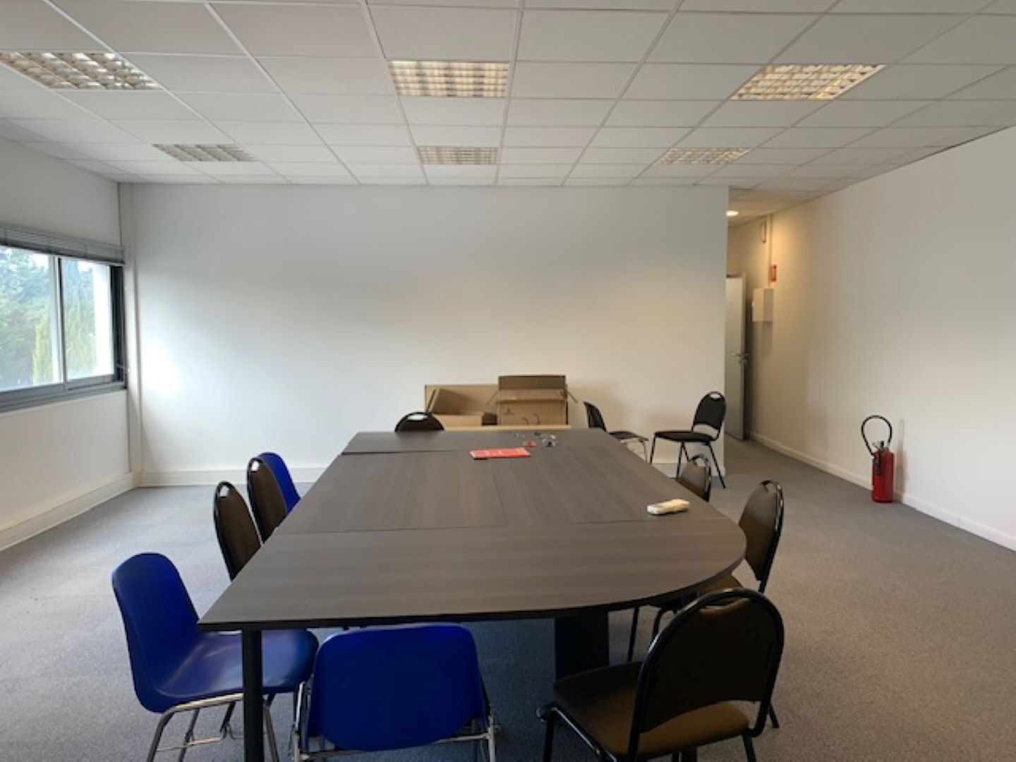 Photo Bureaux Pertuis 58 m2 image 3/5