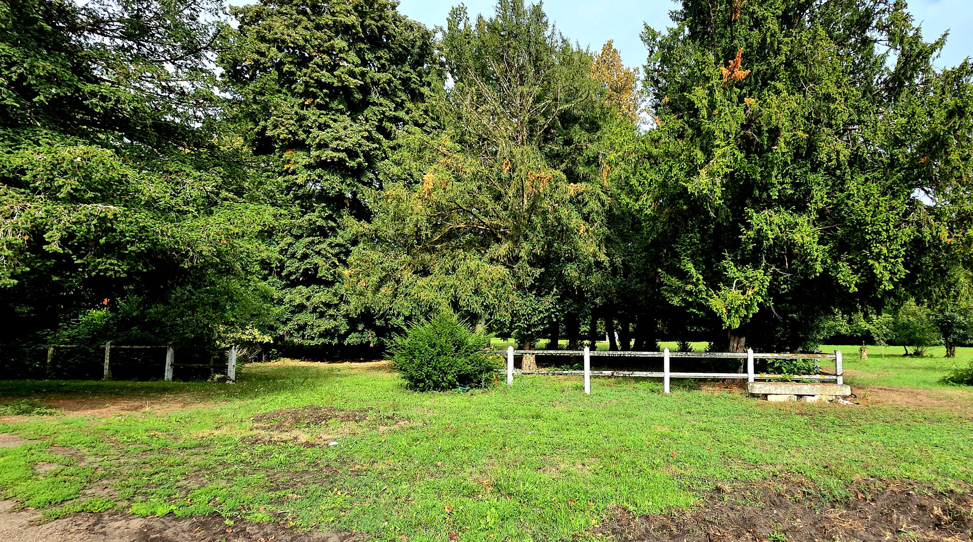 Terrain Ayguemorte Les Graves 1500 m2