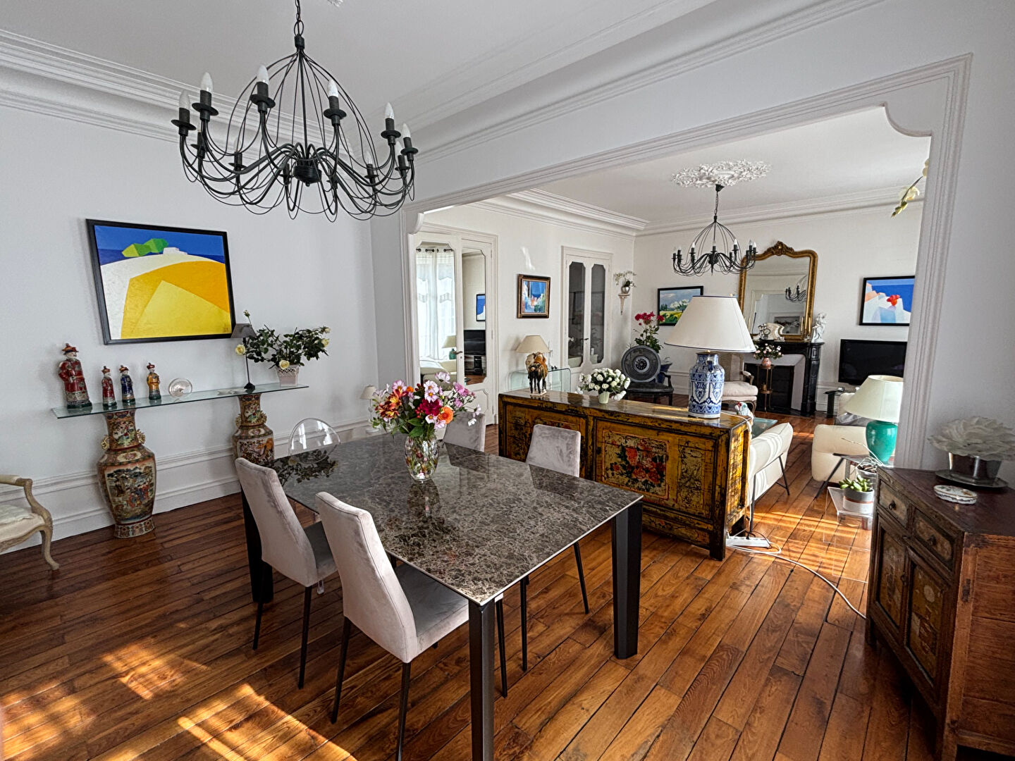 T6 D'EXCEPTION COMPRENANT GARAGE - CAVE ET MANSARDES A VENDRE HYPERCENTRE VANNES