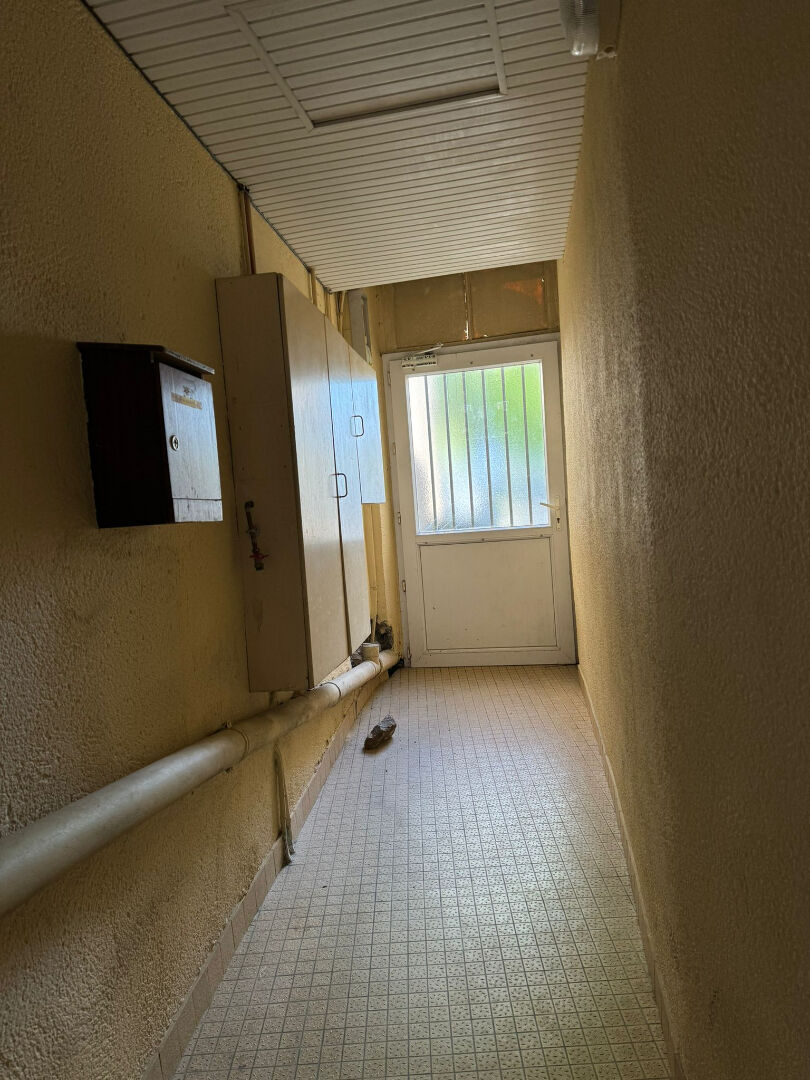 Photo T2 VANNES CENTRE A LOUER image 3/6