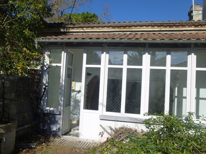 Photo MAISON DE VILLE LE BOUSCAT - 3 pièce(s) - 83m2 image 1/6