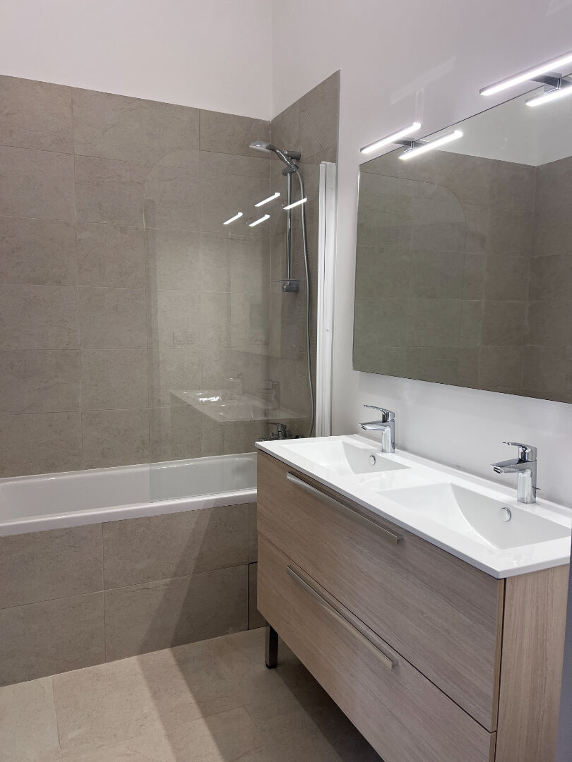 Photo Appartement  4 pièce(s) 81.8 m2 image 5/6