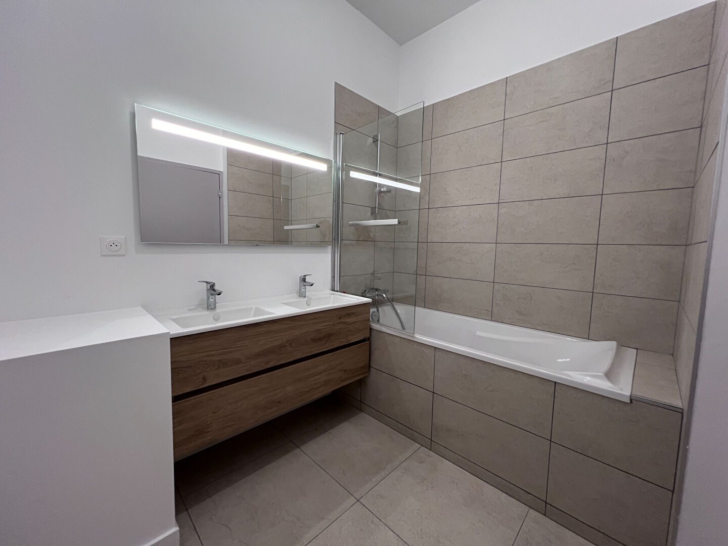 Photo Appartement Libourne 4 pièce(s) 91.73 m2 image 5/5