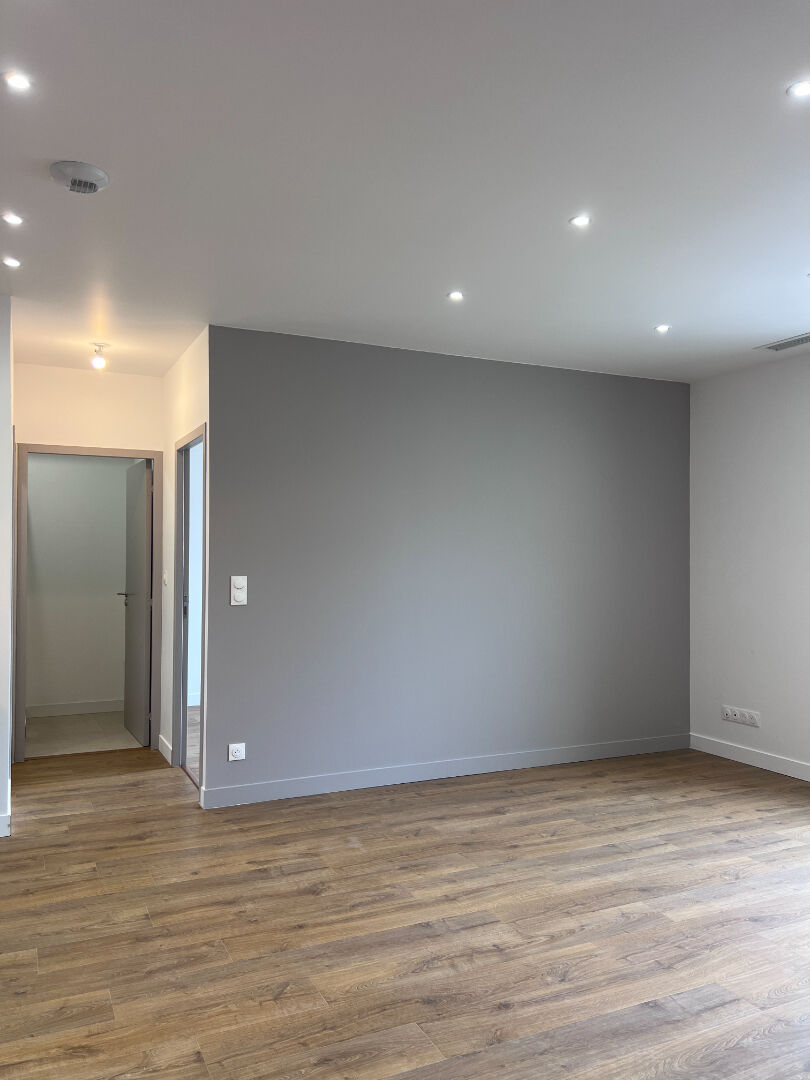 Photo APPARTEMENT T4 CENTRE VILLE LIBOURNE image 2/4