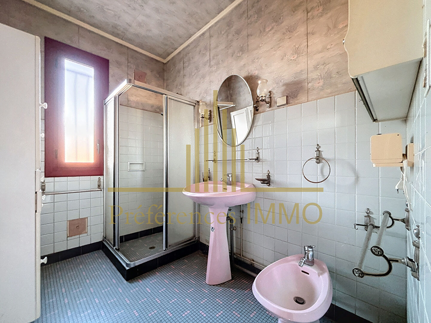 Photo Maison Begles 6 pièce(s) 122 m2 à rénover image 5/6