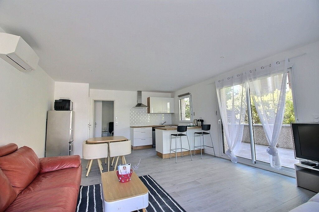 Vente Maison de 5 pièces 118 m² - MAXILLY SUR LEMAN 74500 | IMOGROUP EVIAN - IMOGROUP photo1