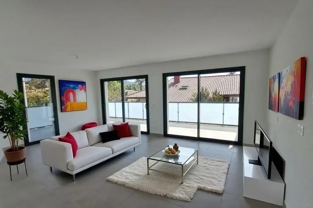 Appartement Thonon Les Bains 4 pièce(s) 79.37 m2