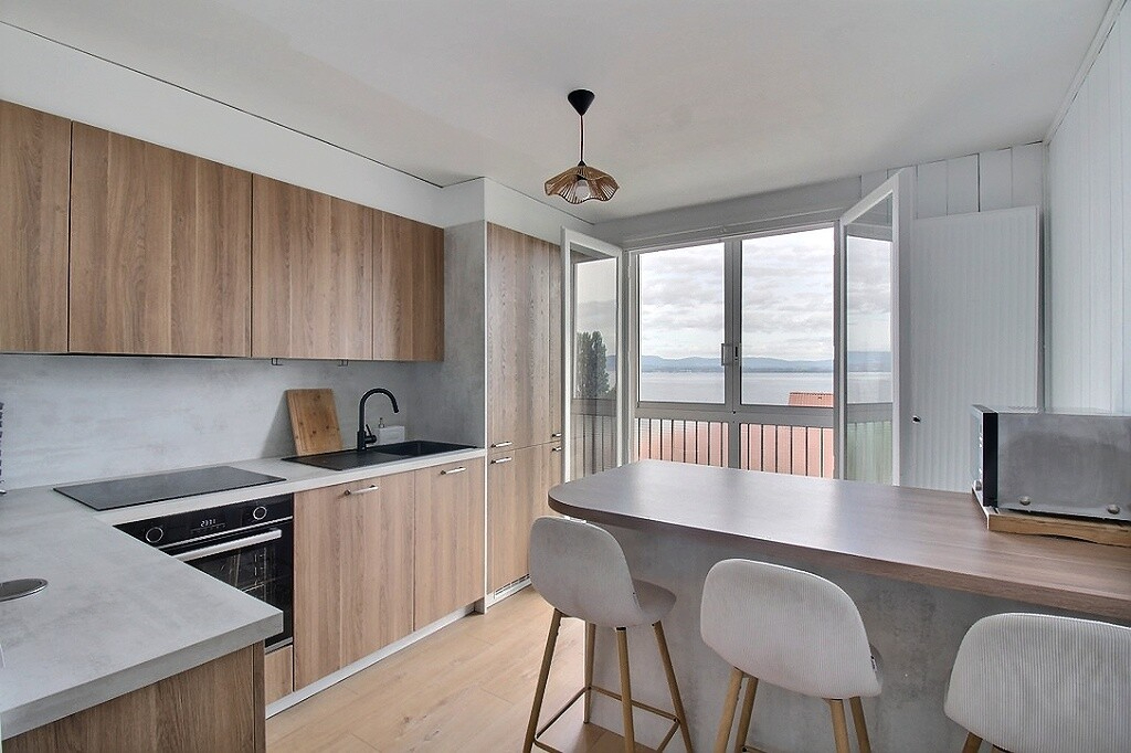 Appartement Evian Les Bains 3 pièce(s) 71.90 m2