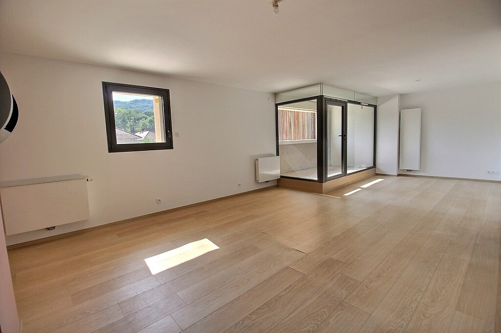 Photo Appartement Reignier 4 pièce(s) 87 m2 image 5/6