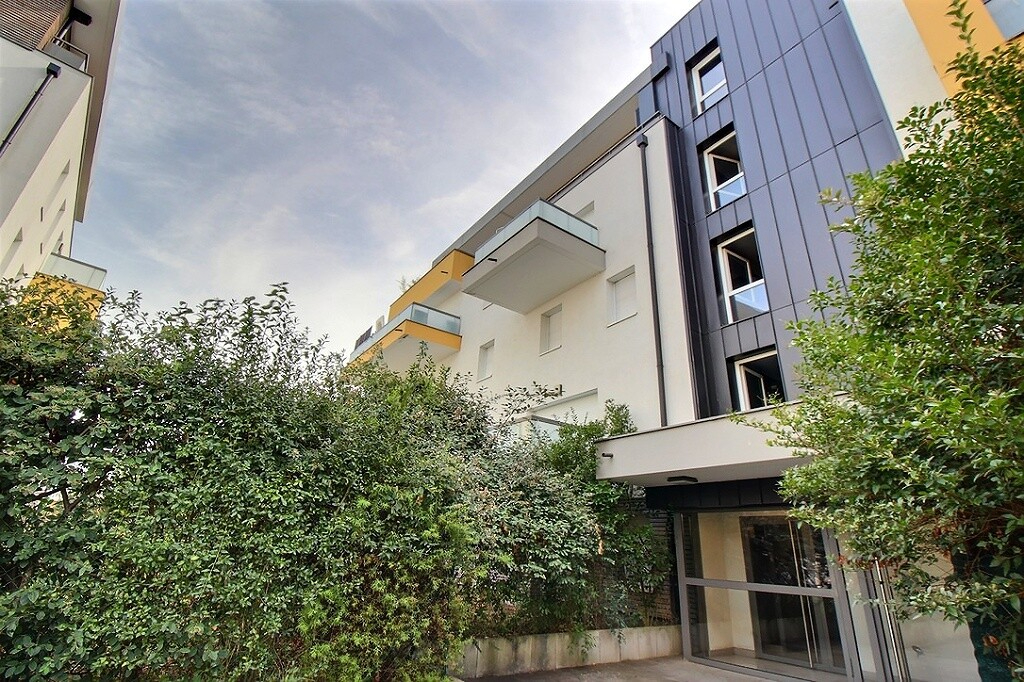 Appartement Vetraz Monthoux 5 pièce(s) 133 m2