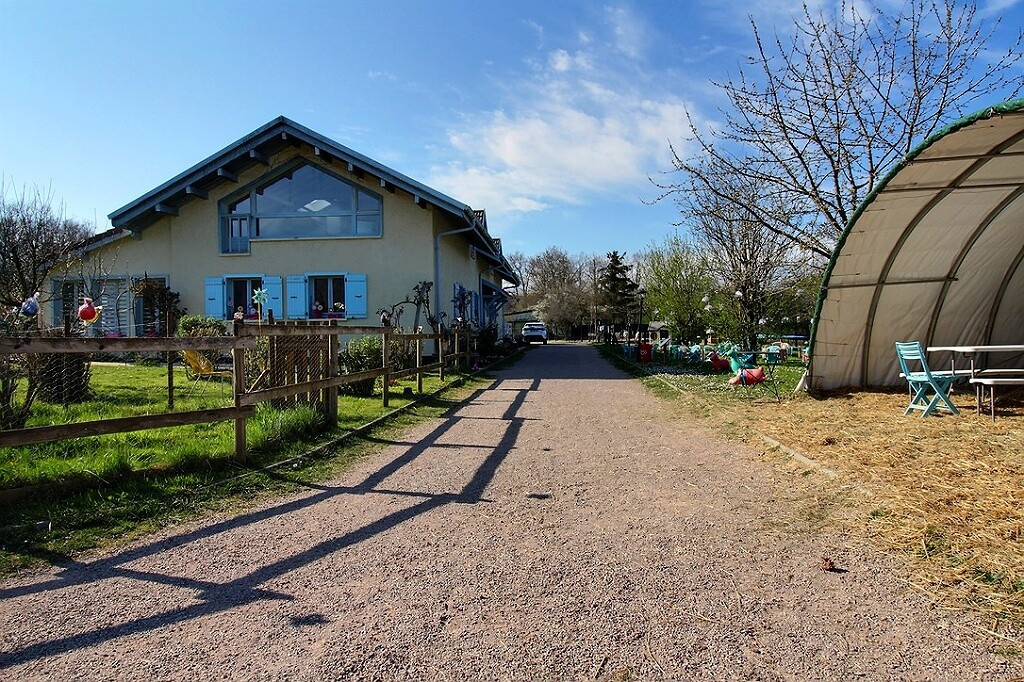 Maison Excenevex 6 pièce(s) 280 m2
