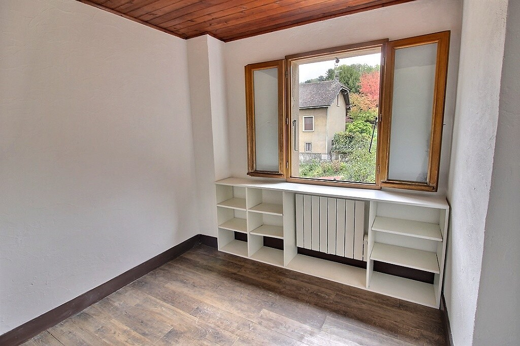 Photo Neuvecelle - Maison de village type 2 image 3/6