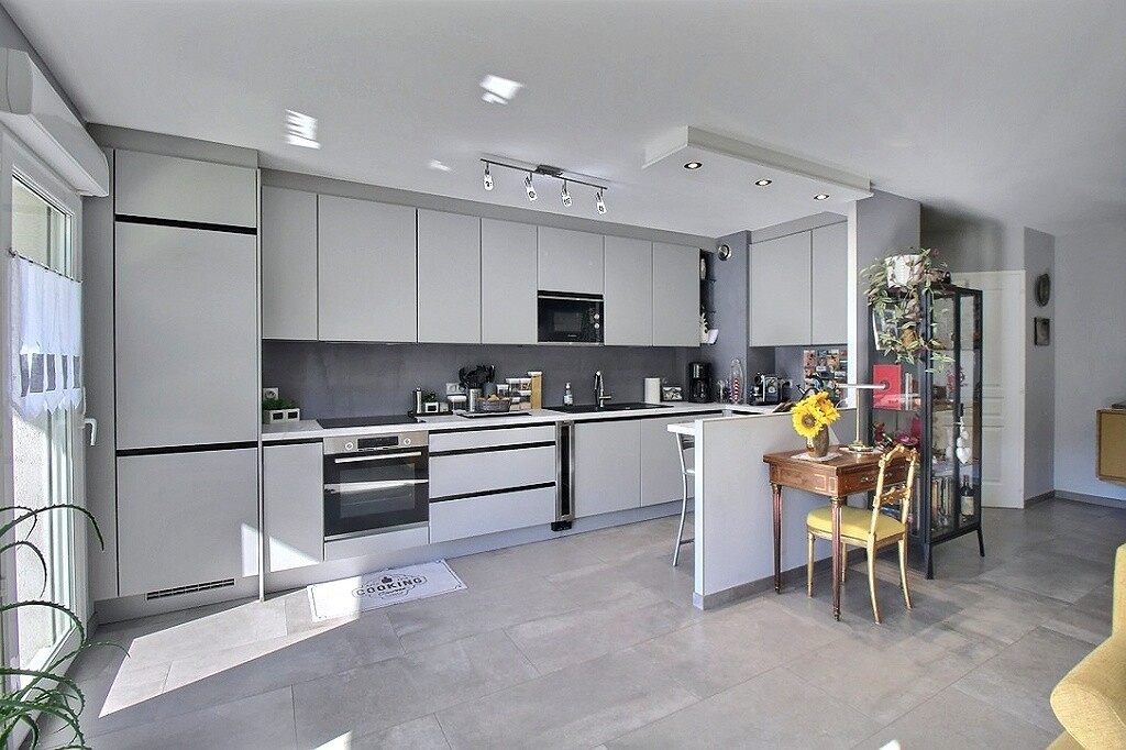 Appartement Annemasse 3 pièce(s) 85.73 m2
