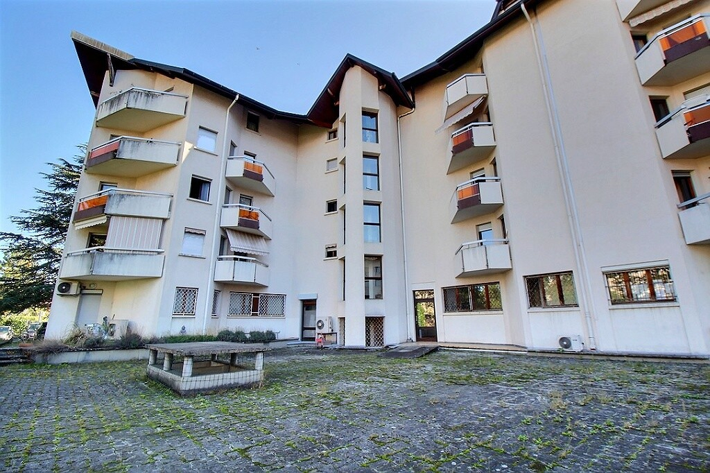 Photo Appartement Gaillard T5 en duplex image 2/6