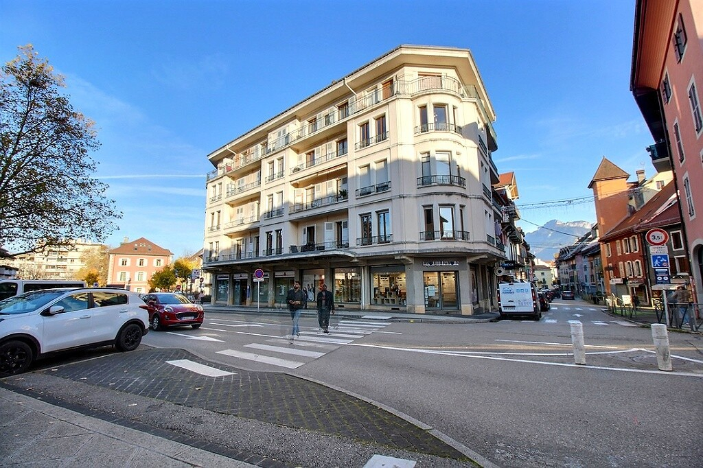 Appartement 4 pièces 95 m² · à La Roche-sur-Foron · 95 m² · 375 000 €