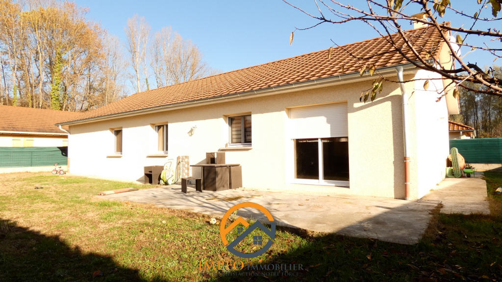 Photo Maison Montalieu Vercieu 5 pièce(s) 106 m2 avec 670 m² de terrain image 2/6