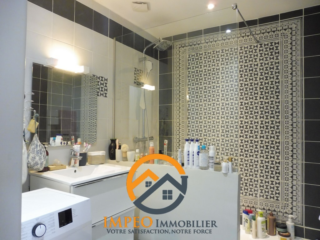 Photo Appartement Serrieres De Briord 3 pièce(s) 62 m2 image 3/6