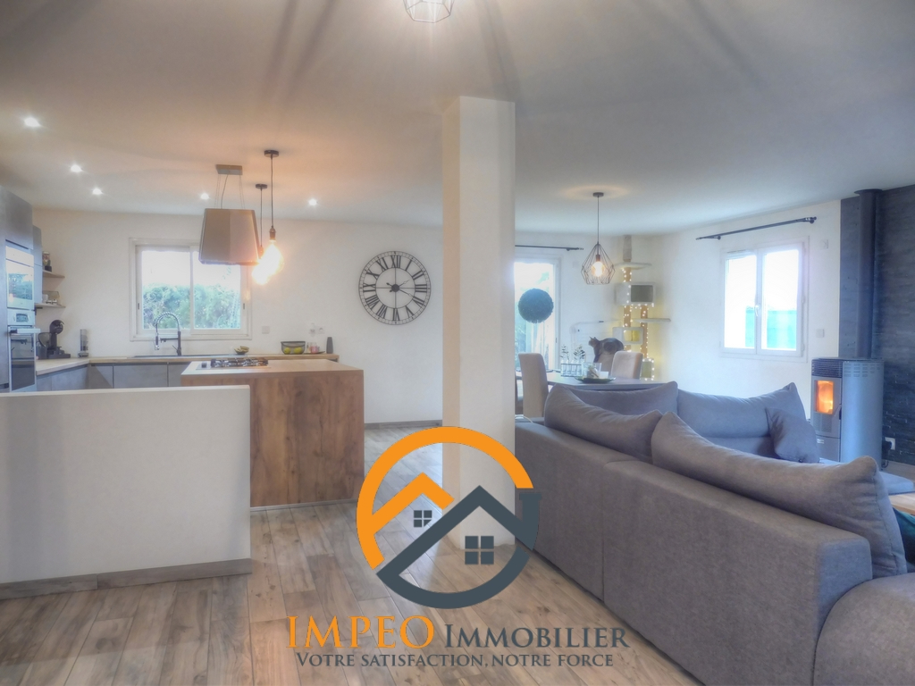 Photo Maison Montalieu-Vercieu 4 pièce(s) 120 m2 avec 350 m² de terrain image 2/6