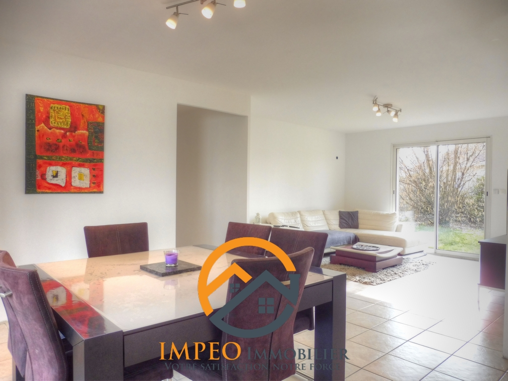 Photo VENDU !!! Maison PLAIN-PIED à Charette de 100 m² avec 907m² de terrain image 2/6