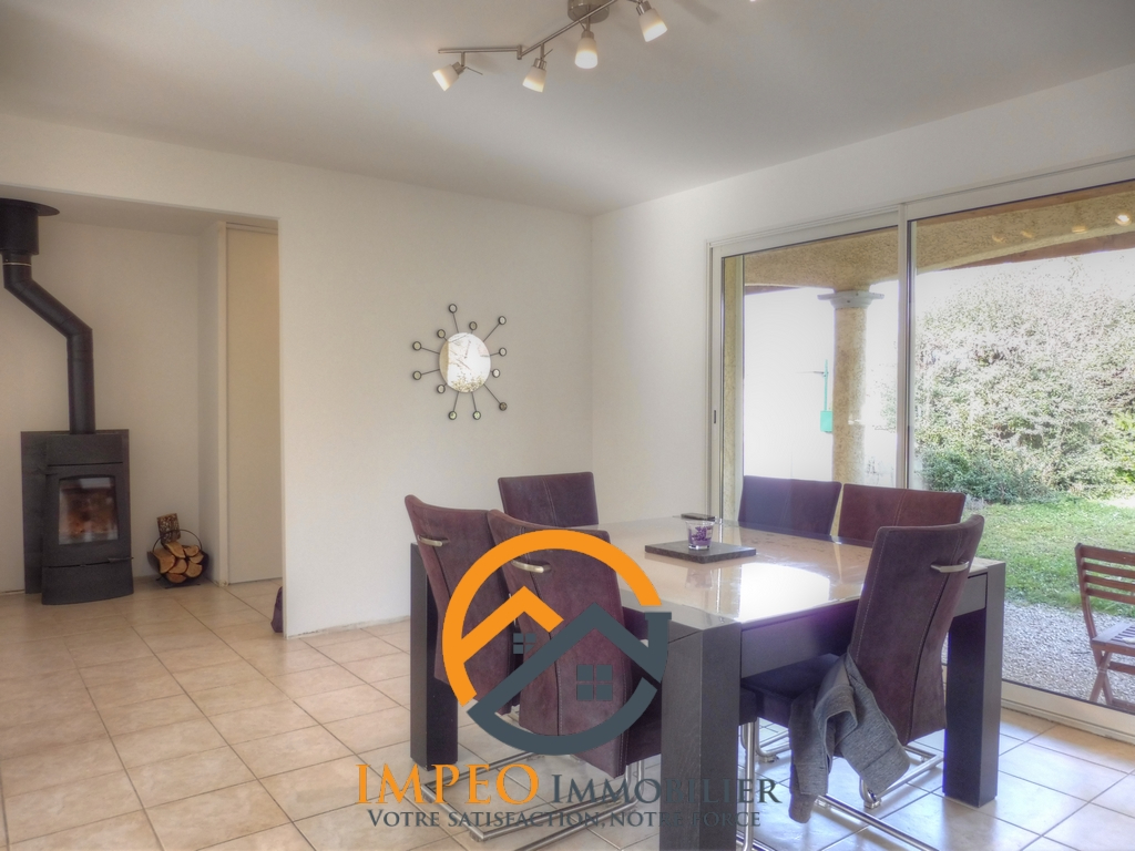 Photo VENDU !!! Maison PLAIN-PIED à Charette de 100 m² avec 907m² de terrain image 3/6