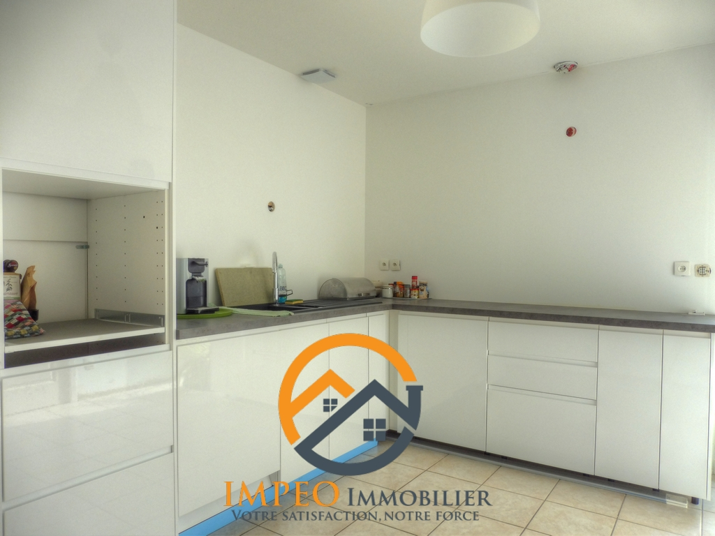 Photo VENDU !!! Maison PLAIN-PIED à Charette de 100 m² avec 907m² de terrain image 5/6