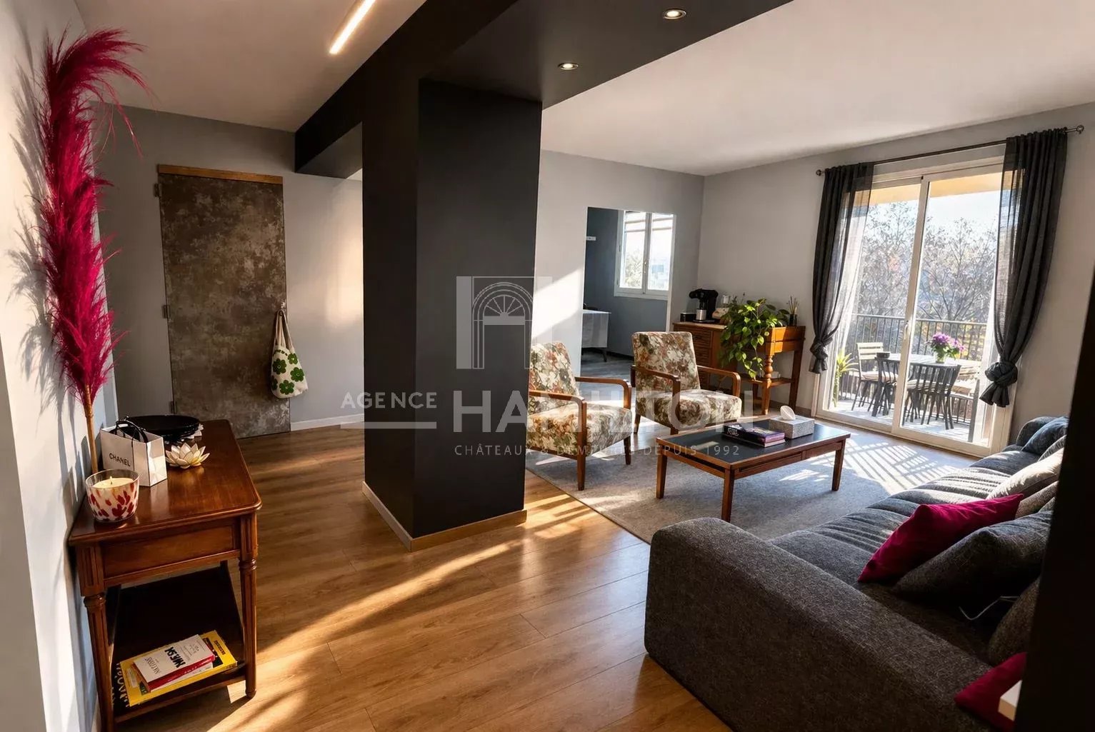 Agence immobilière de AGENCE HAMILTON VALBONNE