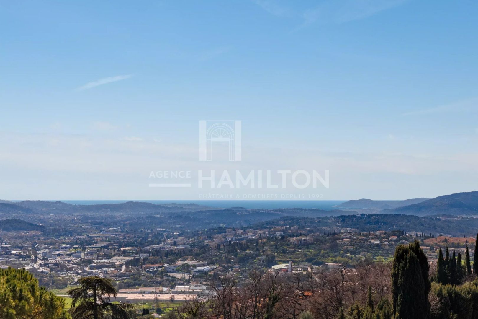 Agence immobilière de AGENCE HAMILTON VALBONNE