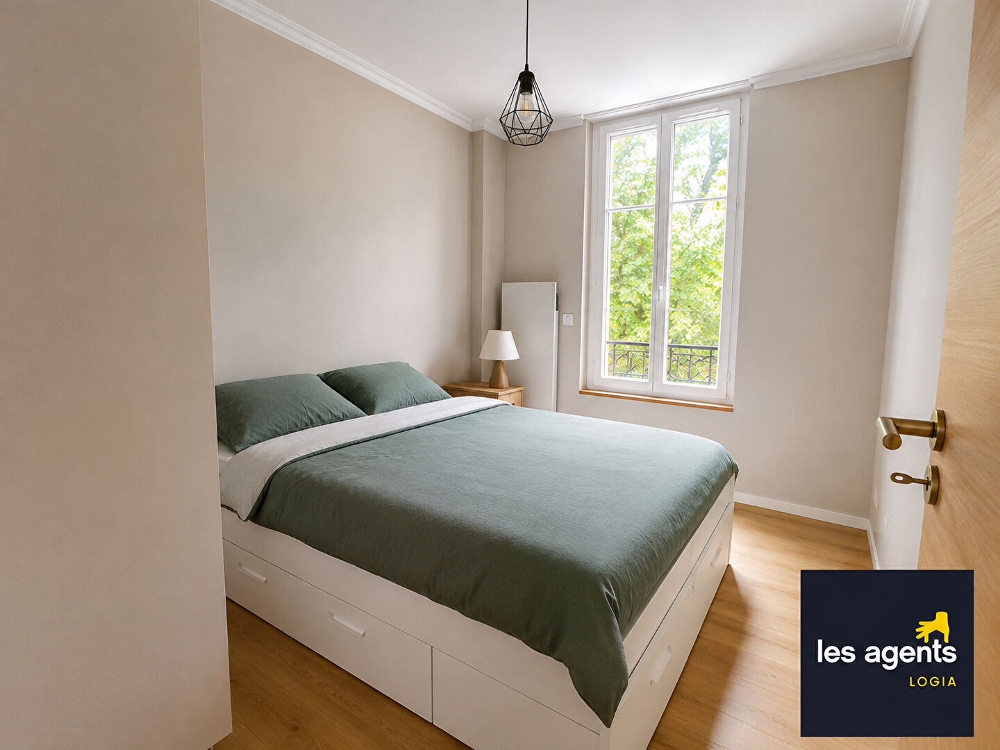 Appartement F2 rénové en RDC