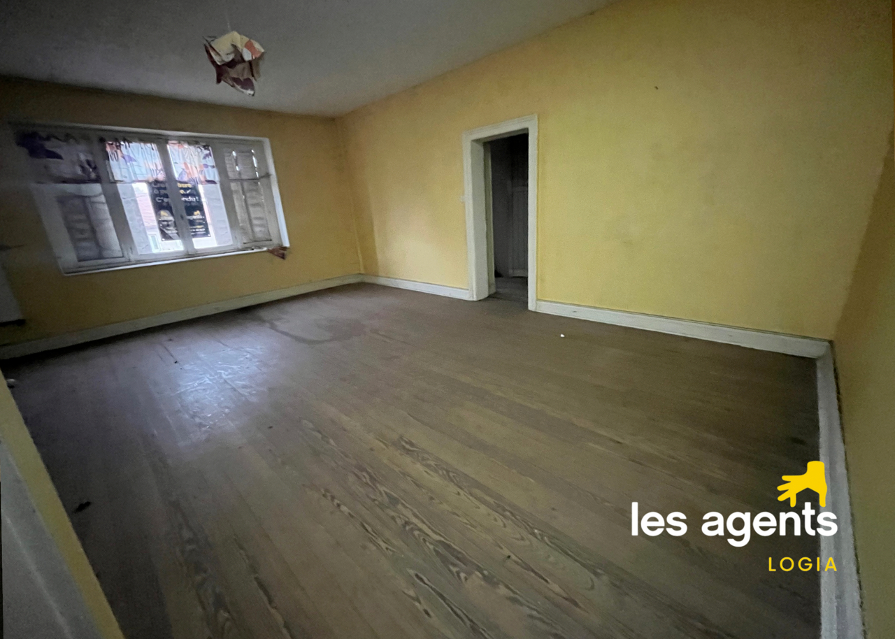 Photo Immeuble Doncourt Les Conflans 20 pièce(s) 400 m2 image 6/6