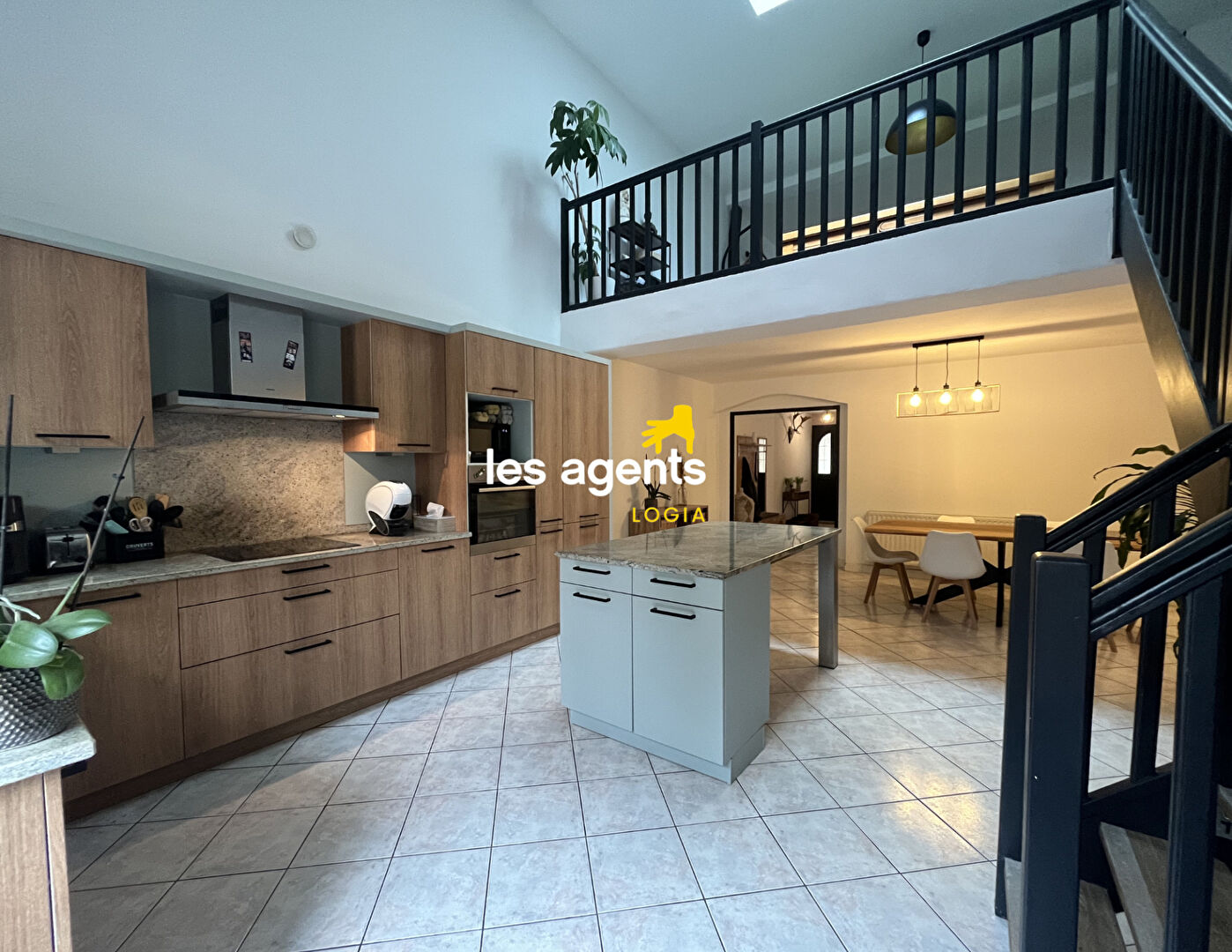 Maison Hatrize 7 pièce(s) 200 m2