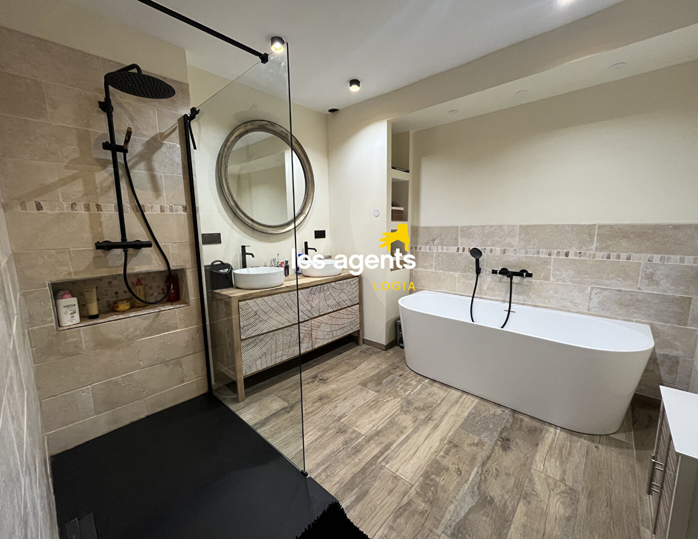 Maison Hatrize 7 pièce(s) 200 m2