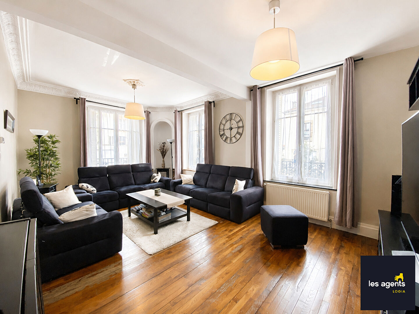 Maison de caractère , 8 pièces, 240 m² à NANCY