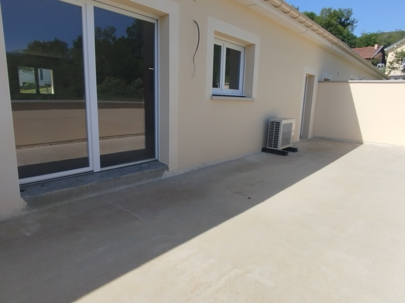 Maison  4 pièce(s) 93 m2