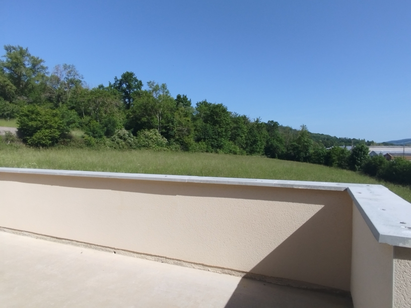 Maison  4 pièce(s) 93 m2