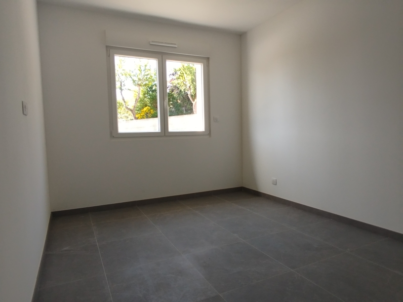 Maison  4 pièce(s) 93 m2