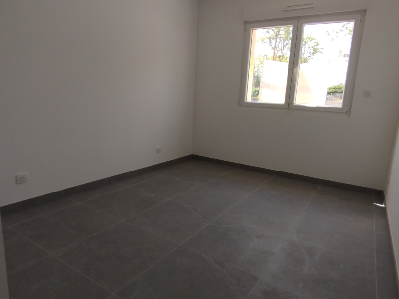 Maison  4 pièce(s) 93 m2